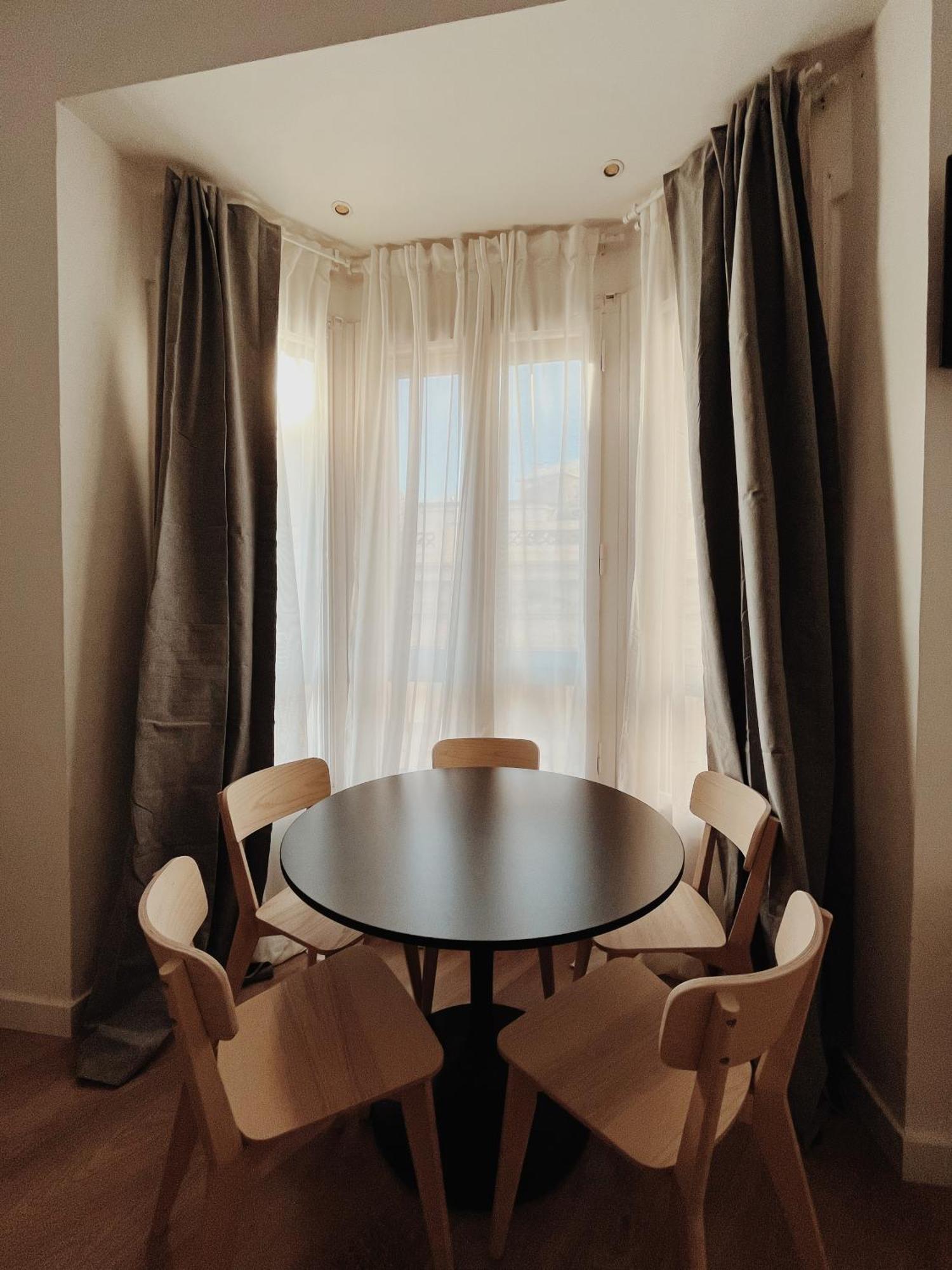 Apartamentos Express By Gaiarooms برشلونة المظهر الخارجي الصورة